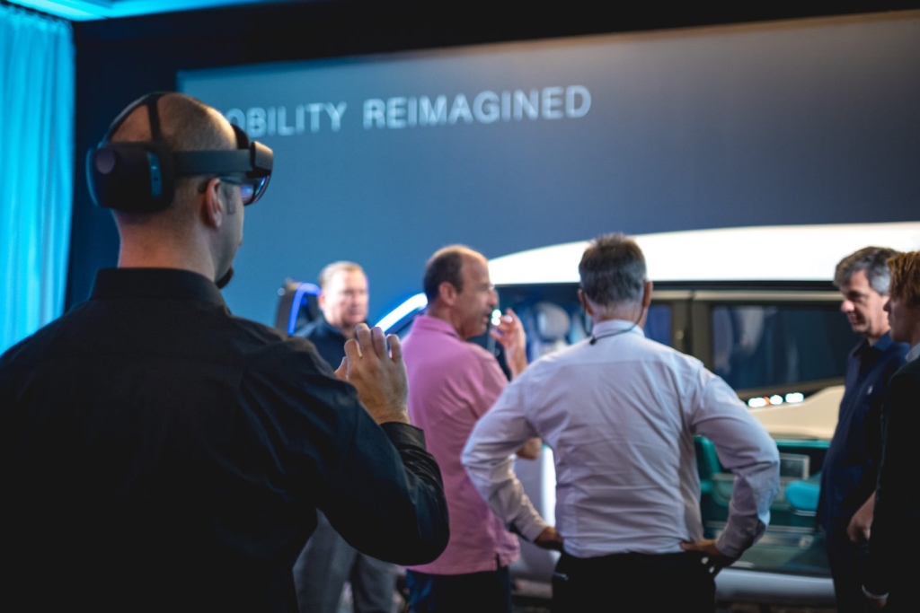 Eve Holds First UAM Advisory Board Meeting