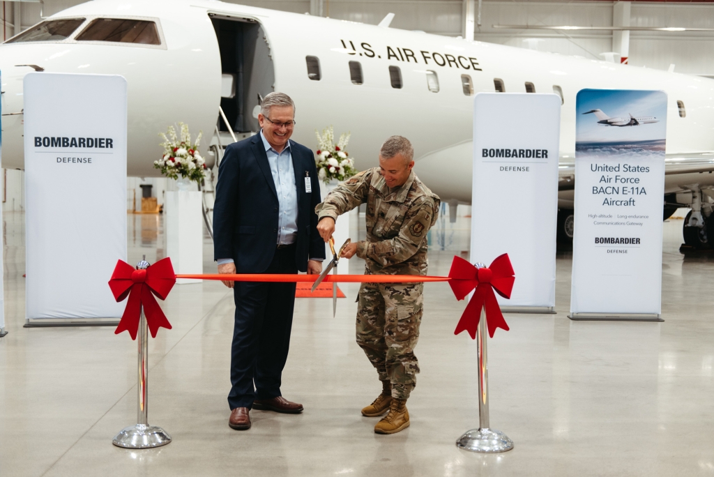 USAF BACN Takes Delivery of Modified Global 6000